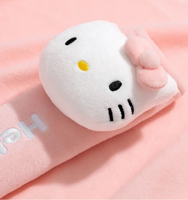 Hello Kitty Automobile Seat Belt Protector | AutoMania