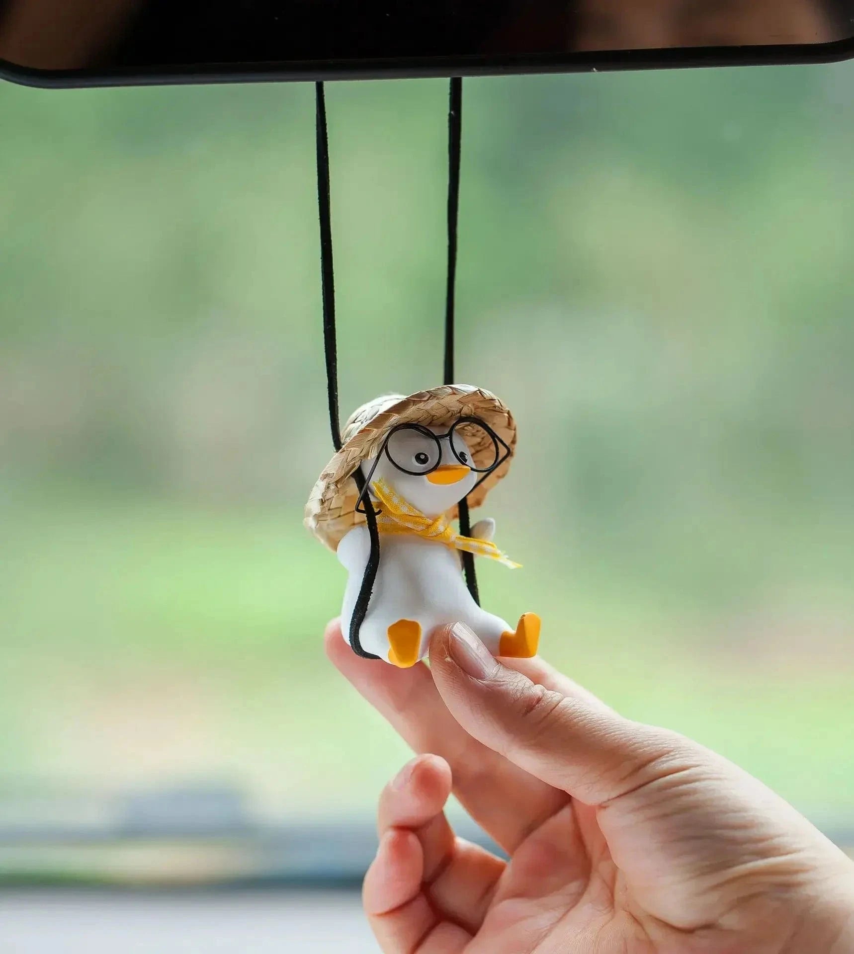 Cute car mirror hanging accessories Glasses duck 1PC