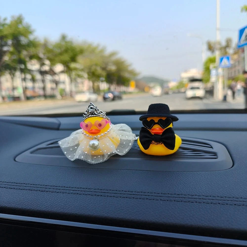 fun smart car accessories Bride Groom