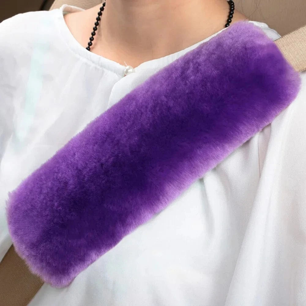 Padding for seat belts Purple